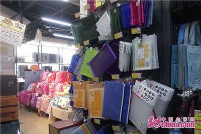 開學經濟升溫，淄博文具市場迎來消費熱潮，理性消費成關鍵